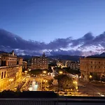 Mangano Pensión 3*